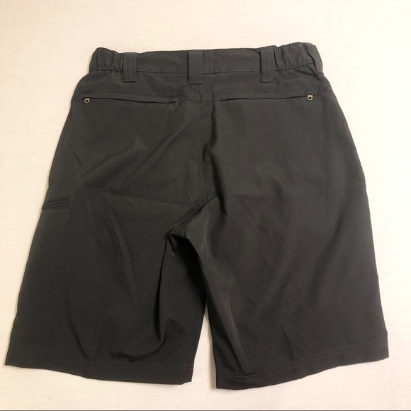 Black Cargo Shorts Zipper Pockets - 30 - Picture 5 of 9